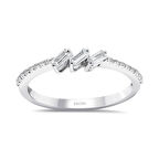 0.22 Karat Baget Pırlanta Tria Yüzük