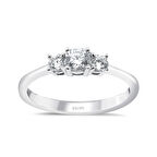 0.45 Karat Pırlanta Tria Yüzük