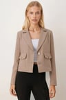 Kadın Vizon Erkek Yaka Kare Cepli Astarlı Crop Ceket ARM-26K001026