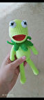 Amigurumi kermit kurbağa oyuncak susam sokağı maskotu kermit kurbağa 