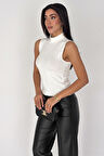 Kadın Kolsuz Boğazlı Basic Body – Sleek Core