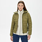 Peak Performance Helium Down Hood Kadın Yeşil Outdoor Mont