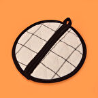 Trallies Tutaç - Ekru / Siyah - 20x20 cm