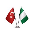 Nijerya İkili Masa Bayrağı