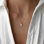 Moonlit Drop Damla Baget Kolye