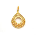 Çeyrek Altın Çerçeveli Kolye Ucu Altın Kaplama TGR-689