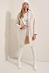 Kadın Ekru Tek Düğmeli Çift Cepli Astarlı Şık Kaşe Kaban HZL23W-BD190851