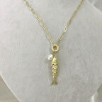 İncili Hareketli Balık Kolye Gold