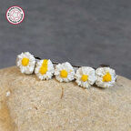 Uretti - Hülya 6683 4092 El Yapımı Polimer Kil Küçük Beyaz Papatya Çiçeği Tasarımlı Saç Tokası / 6 Cm