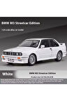 1988 BMW 3 SERIES M3 White (E30) 1:24 Ölçek Açılan Kapılar BMW E30 Diecast Araba