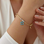 Yonca ve Kalp Charmlı Bileklik