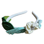 Uretti - İREM 3914 8432 El Yapımı Beyaz Manolya ve Kelebek Tasarımlı Kız Çocuk Saç Aksesuarı / Taç