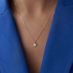 Taşlı Çiçek Kolye