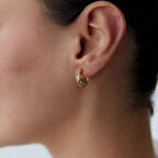 Bombeli Kıvrım Küpe