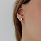 Sade Baget Taşlı Küpe