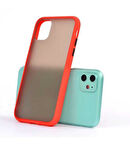 iPhone 11 Kılıf Mat Yüzey Renkli Kenar Silikon