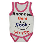 Kız Bebek Beyaz Fuşya Biyeli Anaannem Beni Seviyor Yazılı Askılı Zıbın