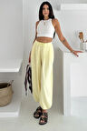 Oslo Kadın Beli Bağcıklı Salaş Modal Şalvar Sarı Pantolon – Rahat Kesim Günlük Stil