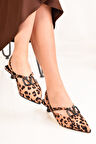 Kadın V Toka Leopar Desen Topuklu Ayakkabı