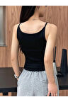 Havuz Yaka Omuzu Açık Askılı Siyah Renk Fitilli Crop Top Bluz