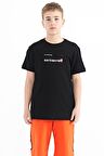 Siyah Baskı Detaylı O Yaka Standart Kalıp Erkek Çocuk  T-Shirt - 11117 | 4-5