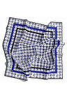 Twill Kazayağı Desenli Saks Renkli 90x90 Eşarp (İpek İçermez) Kenar Dikiş Şekli El Dikişli