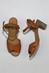 Bueno Shoes Taba Deri Kadın Topuklu Sandalet 01wn1501