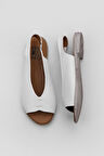 Bueno Shoes Beyaz Deri Kadın Sandalet 01ws2512