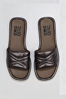 Bueno Shoes Kurşun Parlak Deri Kadın Düz Terlik 01wu4100