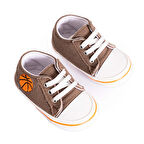 Papulin Erkek Yürüme Öncesi Erkek Bebek