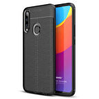 Microsonic Huawei Y7P Kılıf Deri Dokulu Silikon Siyah