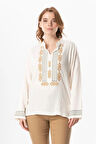Uzun Kol İbiza Nakışlı Kadın Müslin Yazlık Tshirt Kırık Beyaz KrkByz