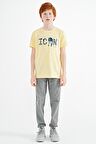 Sarı Ön Yazı Nakışlı O Yaka Standart Kalıp Erkek  Çocuk T-Shirt - 11118 | 4-5 Yaş