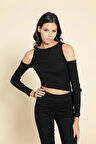 Asimetrik Kol Detaylı Siyah Bluz