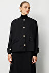 Mizalle Siyah Yuvarlak Yaka Gold Düğmeli Oversize Ceket