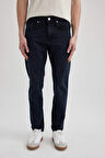Slim Tapered Fit Dar Kalıp Normal Bel Daralan Paça Jean Pantolon