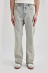 DeFacto Flare Fit Bol Kalıp Normal Bel Geniş Paça Soluk Efektli Jean Pantolon B8326AX24SMNM39