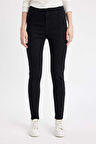 DeFacto Rebeca Skinny Fit Normal Bel Bilek Boy Dar Paça Jean Pantolon C7610AX24AUNM40