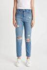 DeFacto Lina Lina Mom Fit Yırtık Detaylı Yüksek Bel Bilek Boy Jean Yıkamalı Pantolon C2383AX24HSNM28