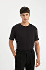 DeFacto Regular Fit Bisiklet Yaka Krinkıl Kısa Kollu Siyah Tişört D6477AX24HSBK81