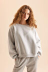 DeFacto Coool Oversize Geniş Kalıp Bisiklet Yaka Basic Düz Kalın Gri Sweatshirt D9022AXNSGR210