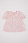 DeFacto Kız Bebek Büyük Yaka Krinkıl Viskon Çiçekli Kısa Kollu Bluz C3761A524SMPN167