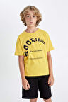 DeFacto Erkek Çocuk Bisiklet Yaka Yazı Baskılı Kısa Kollu Okul Tişörtü C7206A824AUYL284