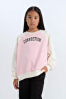 DeFacto Kız Çocuk Relax Fit Bisiklet Yaka Baskılı Sweatshirt D6642A824AUER99