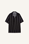 DeFacto Regular Fit Apaş Yaka Çizgili Yazlık Kısa Kollu Gömlek E2559AX25SMBK81
