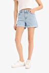 DeFacto Yüksek Bel Cepli Yıkamalı Dar Paça Jean Şort E0702AX25SMNM39