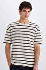 DeFacto Boxy Fit Bisiklet Yaka Çizgili Kısa Kollu Tişört E1384AX25SMER105