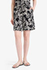 DeFacto Regular Fit Desenli Esnek Belli Şort E9440AX25SMBK81