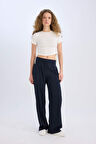 DeFacto Wide Leg Kumaş Palazzo Pantolon Normal Bel Geniş Bol Paça Cepli Standart Boy D4356AX25SPNV199