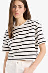 DeFacto Boxy Fit Bisiklet Yaka Çizgili Penye Kısa Kollu Tişört C6199AX25SMBK81